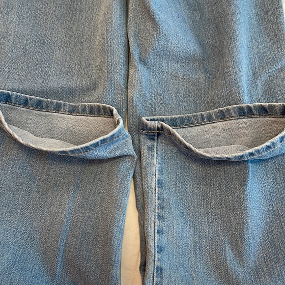 Gloria Vanderbilt Amanda Jeans 14 - Picture 11 of 15